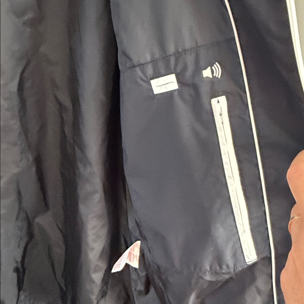 Lacoste Mens Windproof Hoody Jacket - Picture 8 of 8